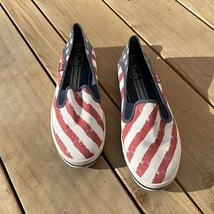 Keds American flag shoes size women’s 9. Cute patriotic great shape